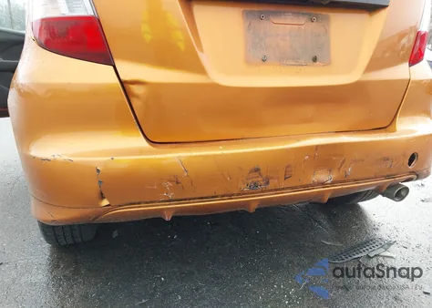 2010 Honda Fit Sport из США, поврежденный, VIN JHMGE8H41AS028013